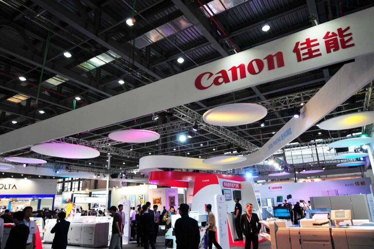 Canon exhibition stand by DiNicolaDesign Studio at All Print China, showcasing next-generation printing technologies.